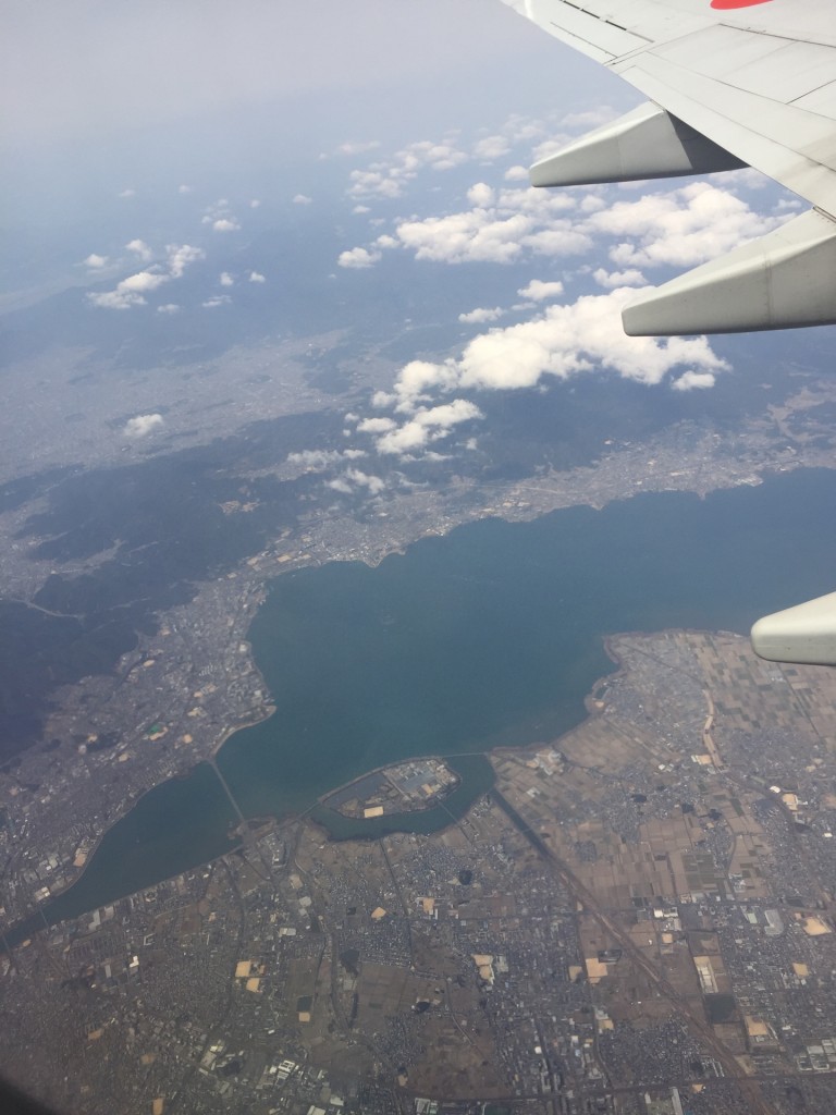 札幌行く時の飛行機から見えた琵琶湖